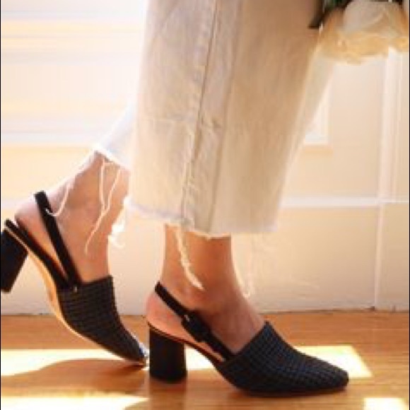 Rachel Comey Shoes - Rachel Comey Navy Sola Slingbacks